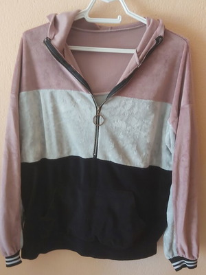 Women's tracksuit set like new, medium, black and pink