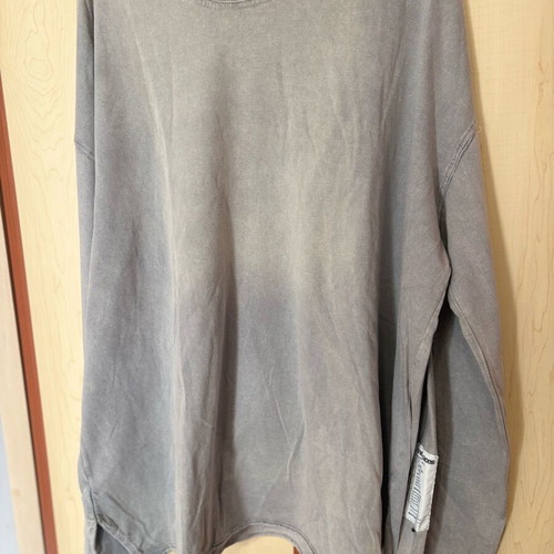 Sneakaces oversized blouses like new, gray, set of 2 pieces