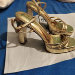 Πέδιλα Envie Shoes χρυσαφί καινούργια, νούμερο 41, τακούνι 12 πόντο