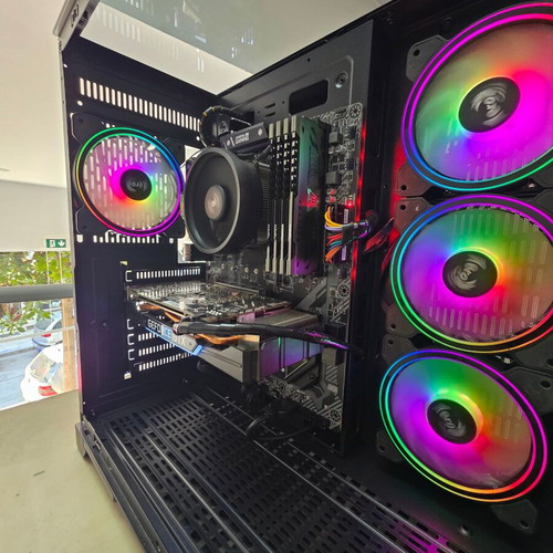 Gaming PC Ryzen 2600X GTX 1660 Ti Palit 16GB DDR4 3200 500GB NVMe Gen4