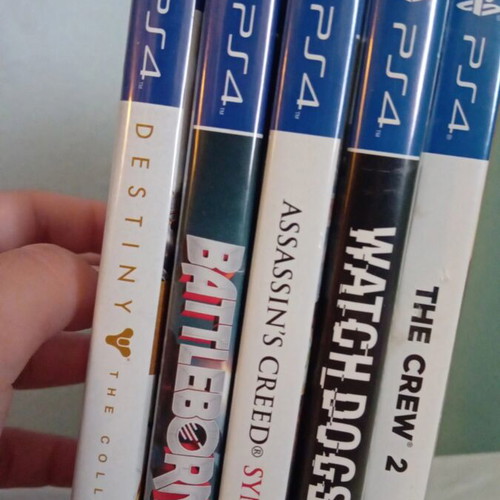 PS4 games set like new, sold together or separately