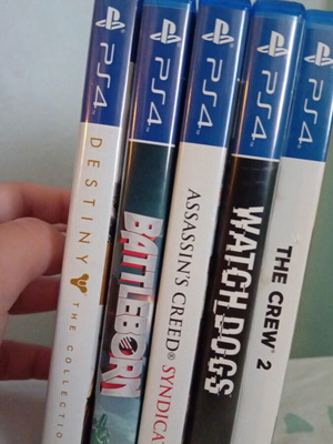 PS4 games set like new, sold together or separately