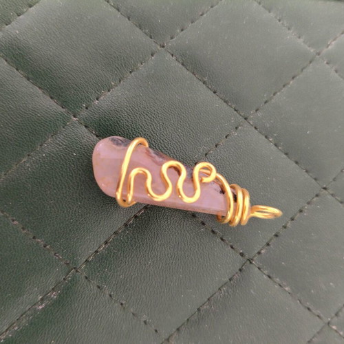 Pendant pink black with gold details like new