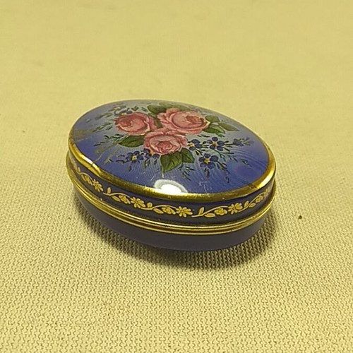 Vintage metal tin box used by The Chambers Candy Company