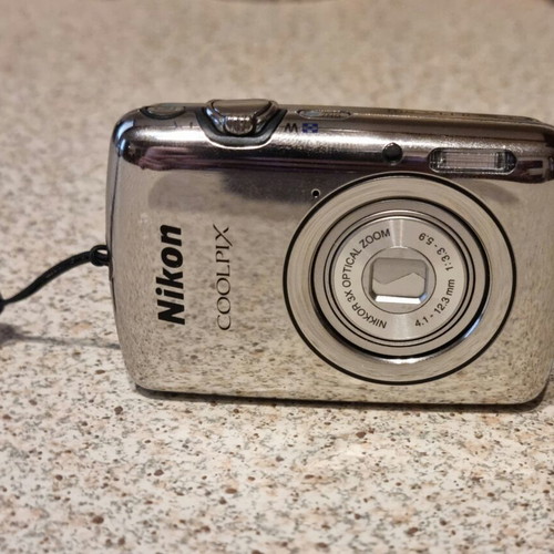 Nikon Coolpix S01 camera used, 10MP, 3x optical zoom
