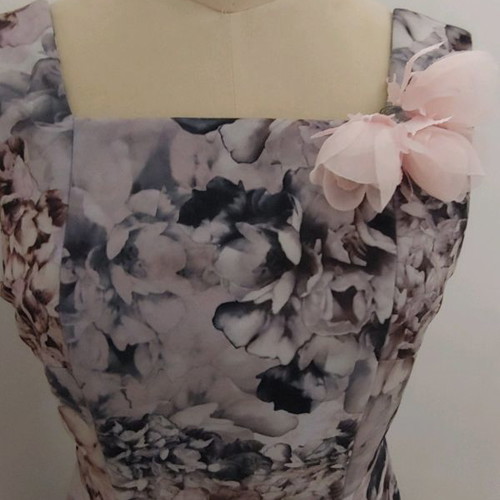 H&M dress new, size 40, blue with flower detail