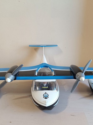Playmobil seaplane in excellent condition