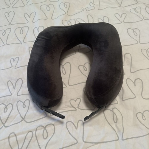 Go Travel The Ultimate Neck Pillow