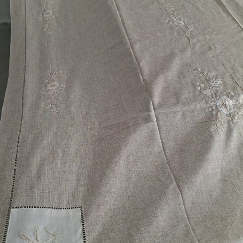 Linen tablecloth beige with beautiful design 170×270