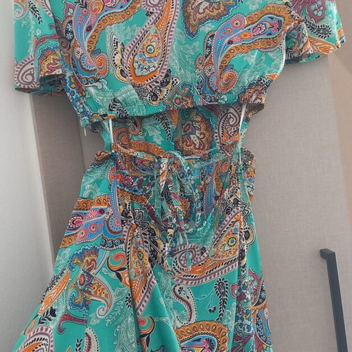 Paranoia colorful dress with back opening, like new, size M