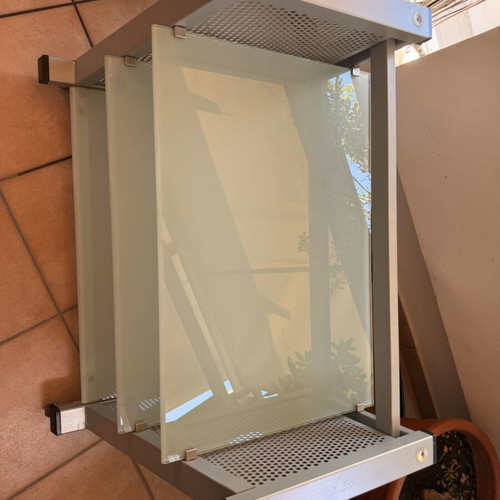 TV stand used, very good condition
