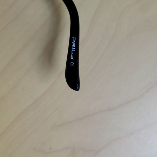 Prius new sunglasses without case