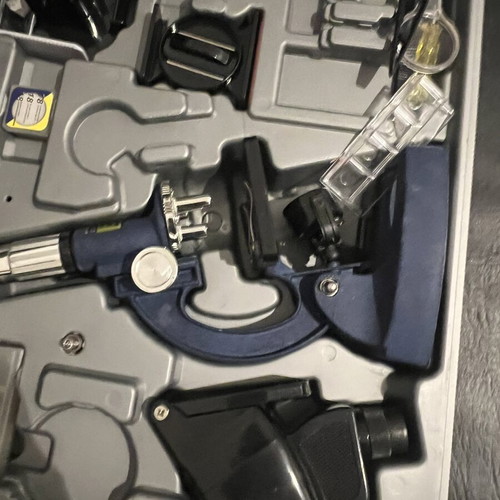 Konus Konuscience 1200x microscope used with case and accessories