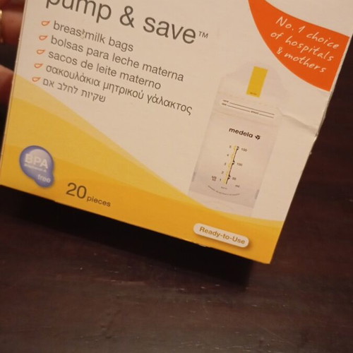 Medela breast milk bags like new, 17 of 20 pieces
