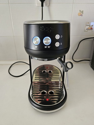 Sage The Bambino espresso machine black