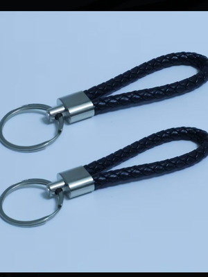 Set of 2 keychains with braided cord new, black