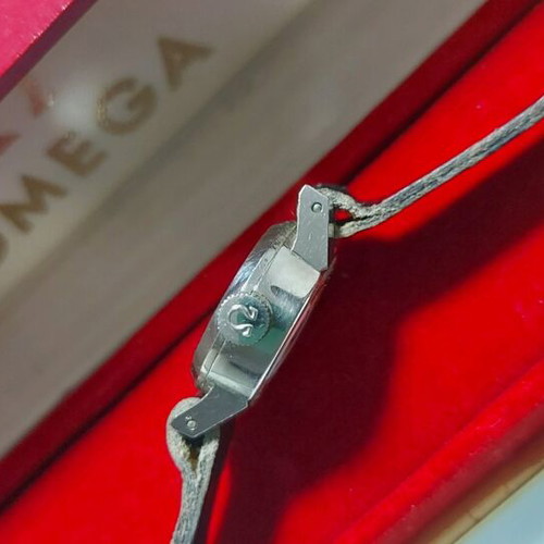 Omega Turle 1958 women's wind-up watch like new