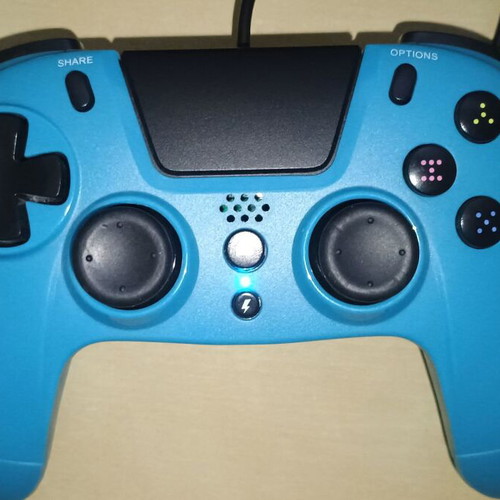 Gioteck VX4 PS4 controller wired like new