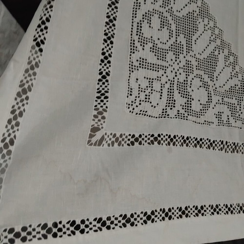 Linen curtain with azur machine lace, like new
