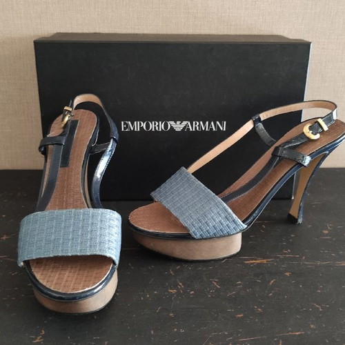 Armani Jeans δερμάτινα πέδιλα μεταχειρισμένα, μπλε, νούμερο 39