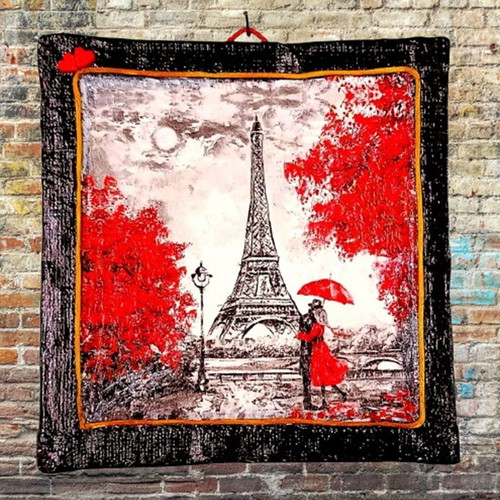 Handmade frame or tabletop decoration Couple in romantic Paris