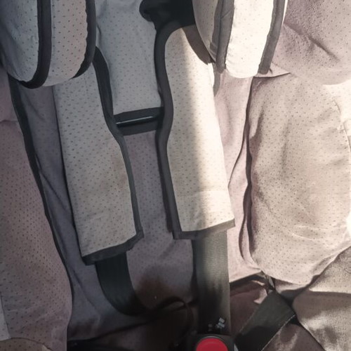 Recaro child car seat used for 9-18 kg children