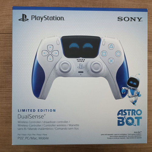 Dualsense Astrobot 2 Limited Edition sealed controller for PlayStation 5