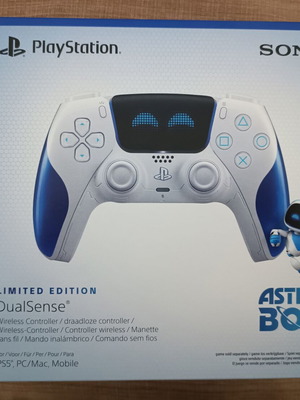 Dualsense Astrobot 2 Limited Edition sealed controller for PlayStation 5