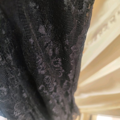 Jupe lace skirt new, size XL, black