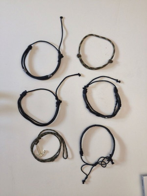 Set of 6 men's adjustable leather and cord bracelets, black and khaki