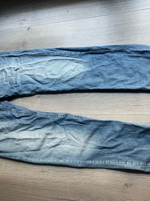 Emporio Armani Jean 31 slim fit used, blue