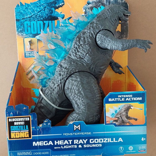 Godzilla vs Kong Mega Deluxe Battle Set new