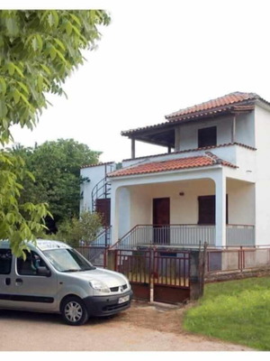 Μεζονέτα 3 υπνοδωματίων με 2 μπάνια, 70 τ.μ., ρετιρέ, αποθήκη, θέα, κήπο