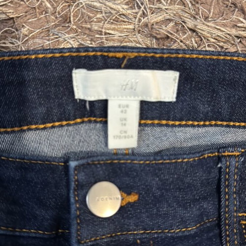 H&M Jeans size 42 like new, blue