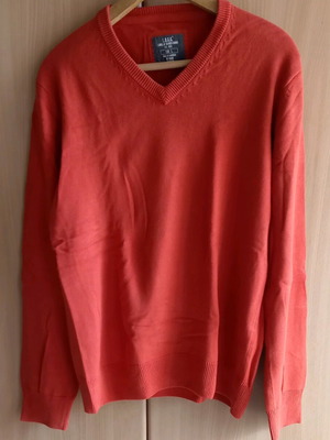 Men's Sweater new, size L, red and orange