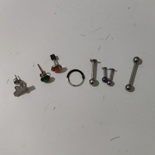 Oldschool earrings set of 8 like new