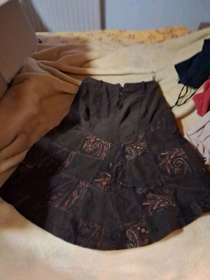 Suit set jacket and skirt used brown with patterns