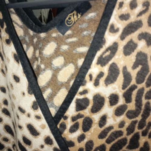 Poncho coat tiger print one size new