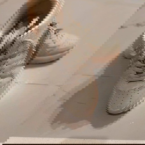 sneakers γυναικεία stradivarius