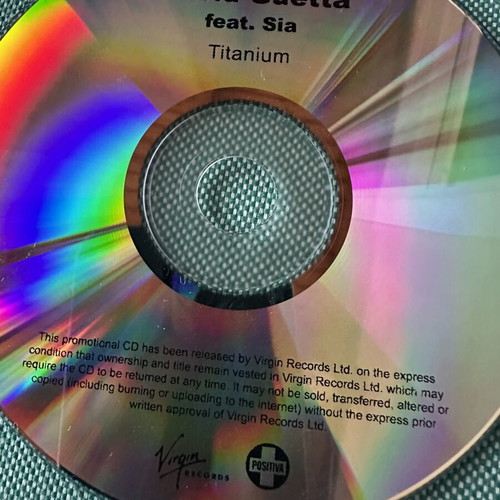 David Guetta Sia Titanium Promo CD like new, electronic