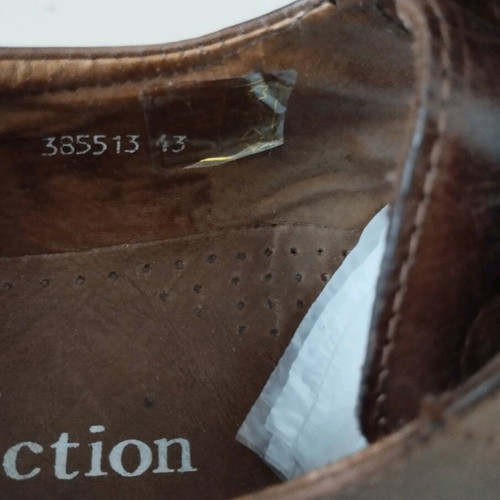 Men's shoes