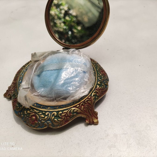 Vintage jewelry box and powder case used set
