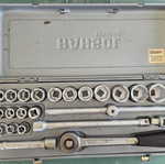 Rahsol socket wrench set like new
