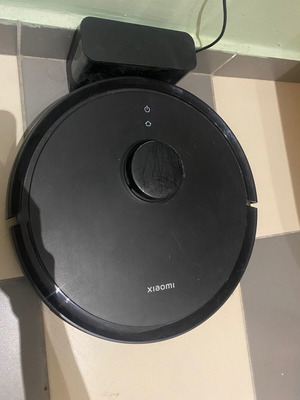 Xiaomi S20 Robot Vacuum like new with mop function