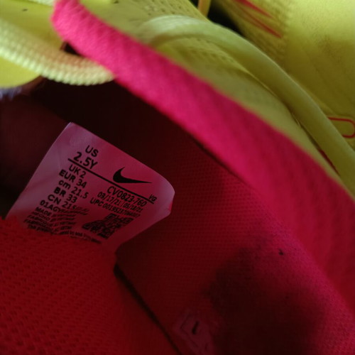 Nike football shoes like new, size 34