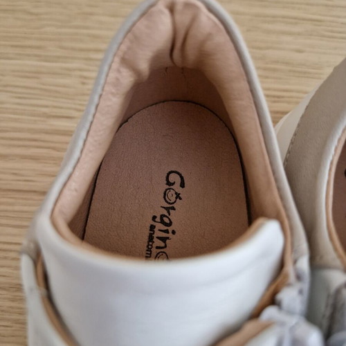 Gorgino Baptism Sneakers White size 22 like new