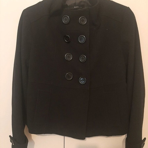 Women's black jacket like new, double-breasted, size L