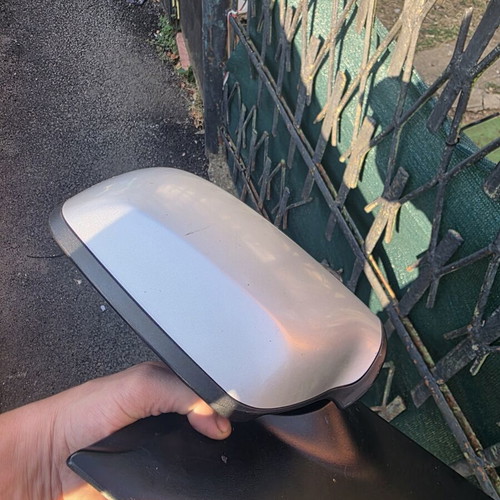 Left mirror Mazda 3 like new