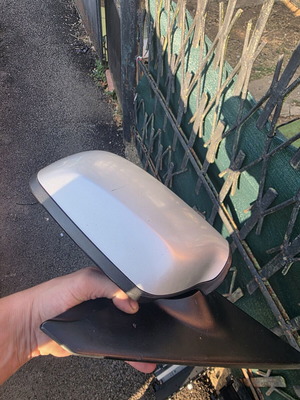 Left mirror Mazda 3 like new