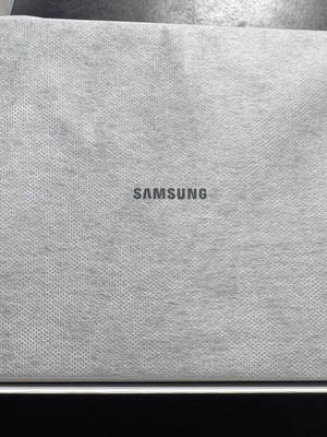 Samsung Galaxy Tablet 10.5’ σαν καινούργιο με θήκη και προστασία οθόνης